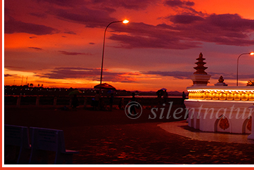 King Chao Anouvong Sunset