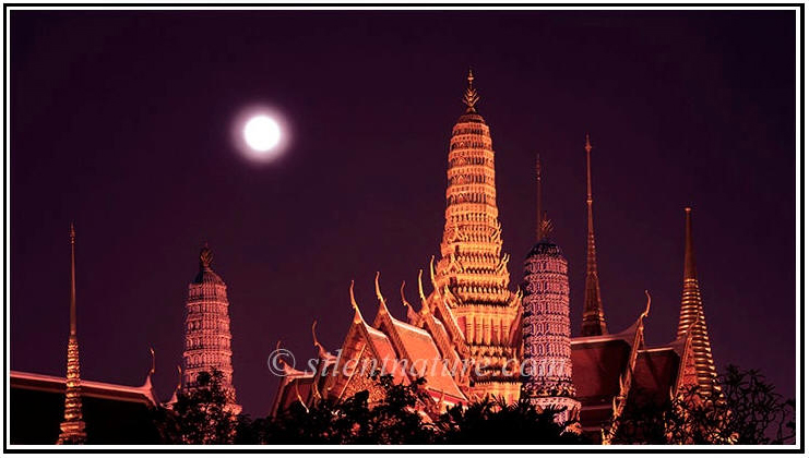 The Grand Palace beautifully lit under the night lights.